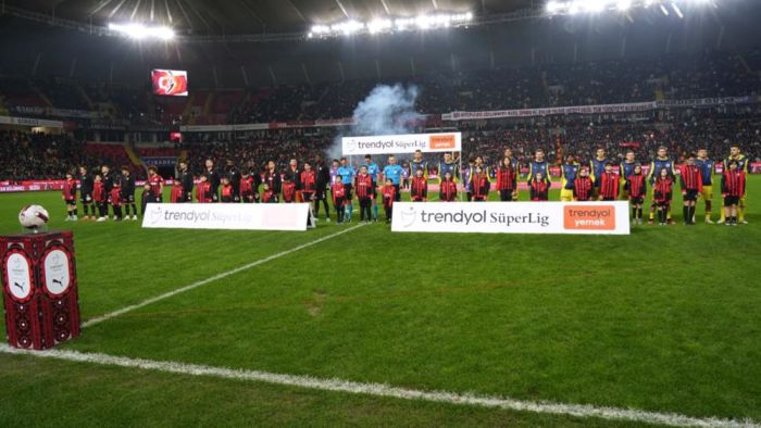 Fenerbahçe ile Gaziantep FK 14. randevuda